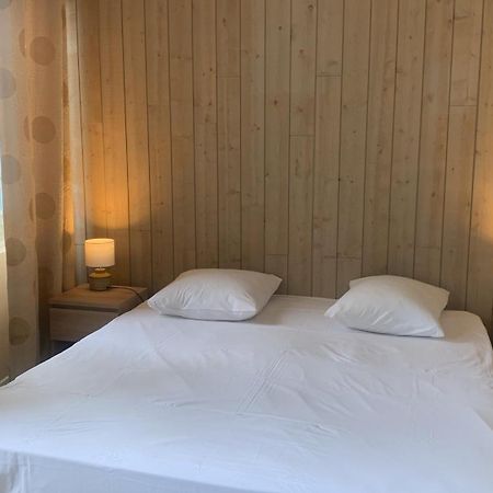 L'Appart Sur Jardin 42M2 Tres Calme La Rochelle  Eksteriør bilde