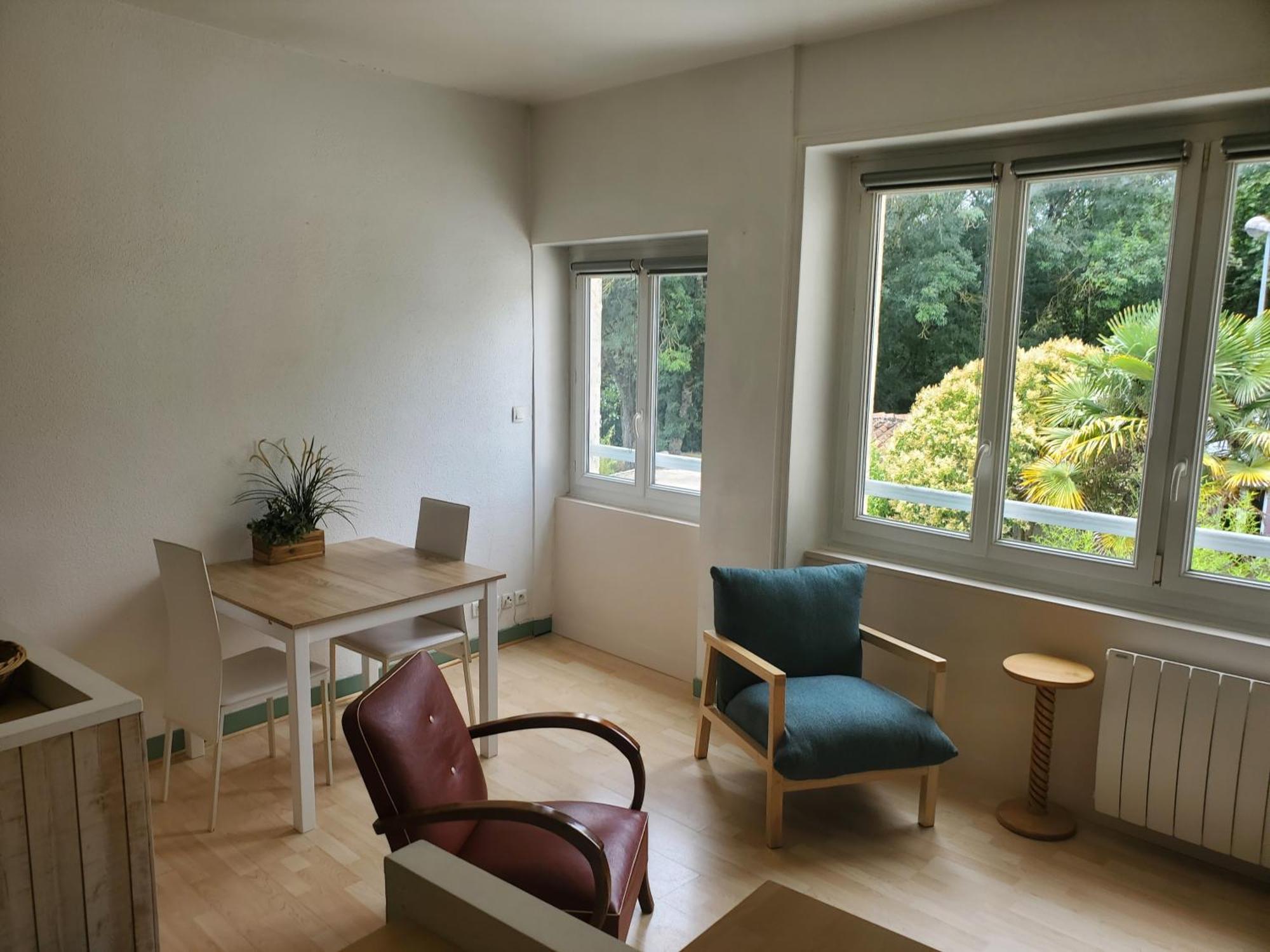 L'Appart Sur Jardin 42M2 Tres Calme La Rochelle  Eksteriør bilde